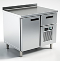 Стол холодильный БСВ TRG 1 с ящиком над моноблоком и бортом, с колесами