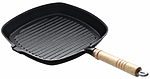 Сковорода LUXSTAHL чугунная рифленая 250х250 мм с деревянной ручкой, кт1562