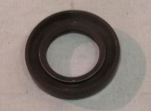 Сальник 501678 для овощерезки CL-50D ( манжета 25х42х7 )