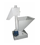 Просеиватель ЛАККК МПС 141 высота выгрузки 950 мм, крашенный + двигатель на 1,5 кВт + бункер на 75 кг