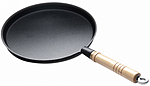 Сковорода LUXSTAHL  240/15 чугунная блинная, с деревянной ручкой, кт1559