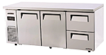 Стол холодильный TURBO AIR KUR18-2D-2-700