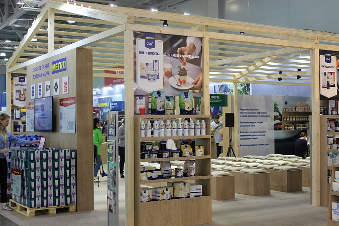 Станция метро мещерское озеро нижний новгород. Станция призрак нижегородского метро. Метро ярмарка нижний новгород. Станция метро партизанская выставка вагонов. Вестибюль станции метро выставочная.